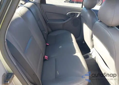 2004 Ford Focus Zts из США, поврежденный, VIN 1FAFP38Z44W179596